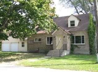 184 Johnston St NE, Cedar Springs, MI 49319