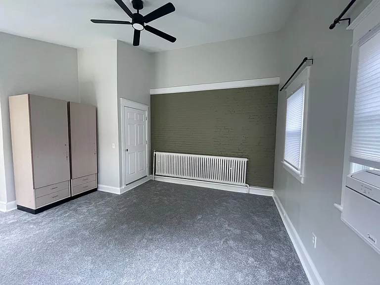 118 W Fairview St #1 — Photo 11