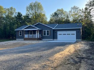 3106 Maple Island Rd, Ravenna, MI 49451