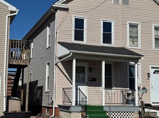 427 Pine St, Hanover, PA 17331