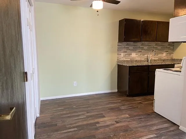 1241 Talcott Ave — Photo 2