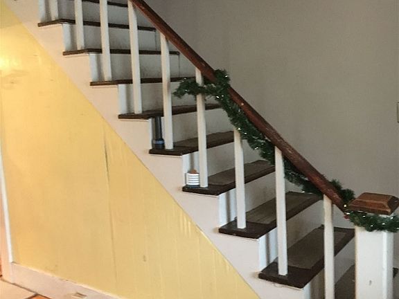 3rd image of 51 Park St