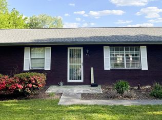 431 Old Edgemoor Ln, Powell, TN 37849