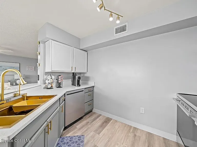 7060 N U S Hiighway 1 E Aa #105 — Photo 11