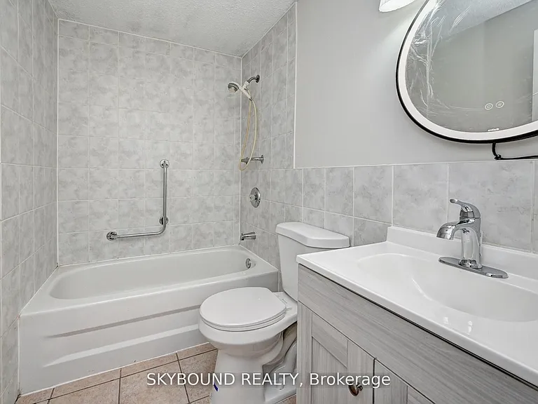 48 Cluthe Cres — Photo 23