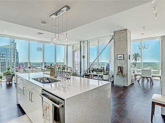 3rd image of 301 West Ave #3905
