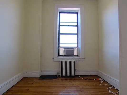 Rented by Landmark Real Estate | media 31