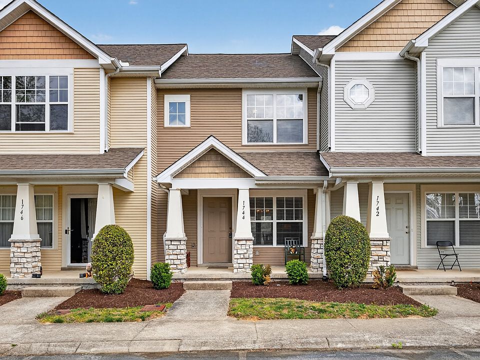 1st image of 1744 Lincoya Bay Dr