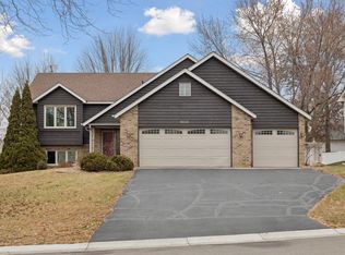 9556 79th St S, Cottage Grove, MN 55016