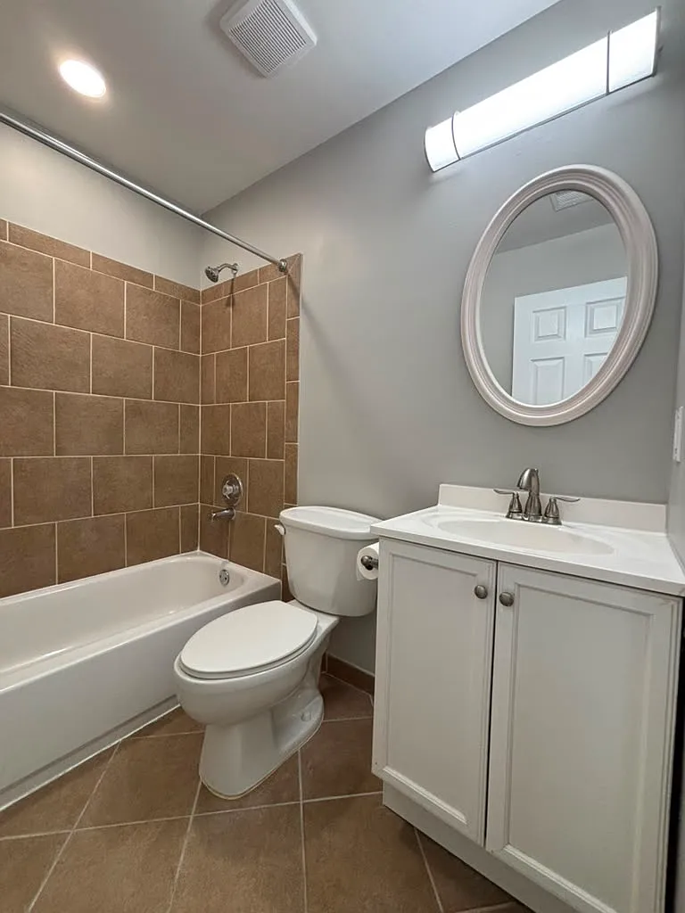 75 Cornerstone Lane (P3 | T2) - Upstairs Standard — Photo 4