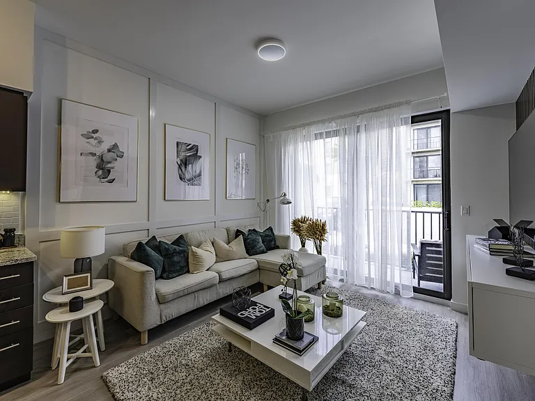 Resia Biscayne Drive — Photo 6