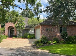3717 Willow Bay Dr, Baton Rouge, LA 70809