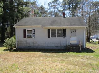 15 Bank St, Hobbsville, NC 27946