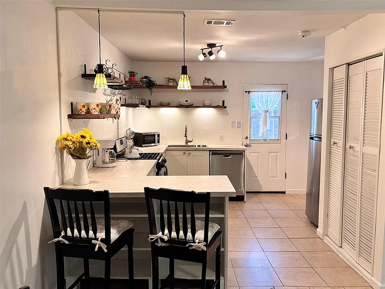 5414 Bolm Rd #B — Photo 3