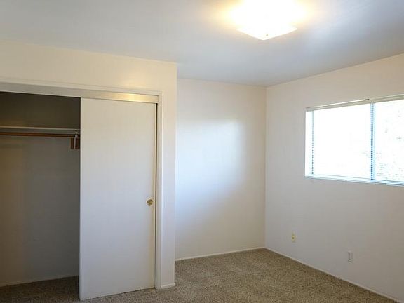 5th image of 333 E Micheltorena St Unit 4