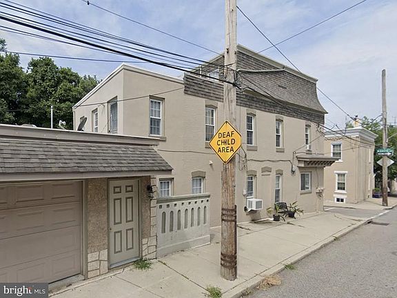 2nd image of 143 Davis St Floor 2