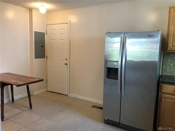 4th image of 3413 Harwood St