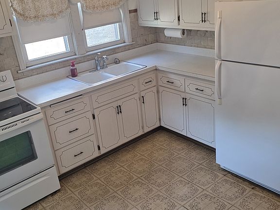 4th image of 7224 W 39th St