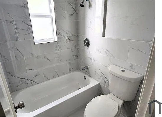 812 Foster Rd — Photo 7