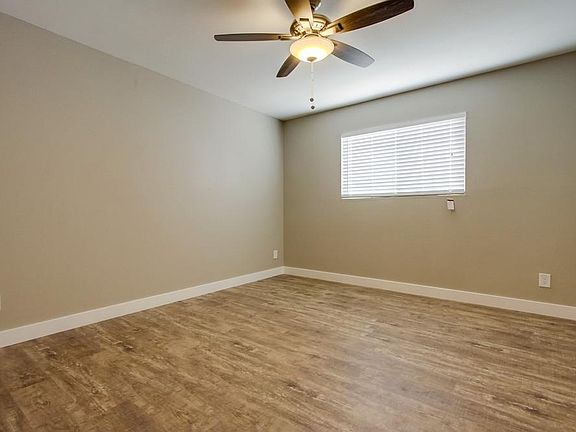 5th image of 1069 Naranca Ave APT D
