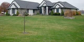 2nd image of 1412 Greenbrier Dr