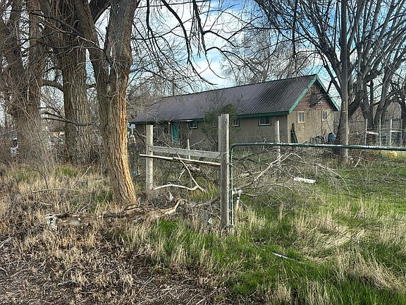 2nd image of 36005 S Gerards Rd