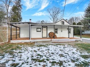 295 Cragmoor Rd, York Haven, PA 17370