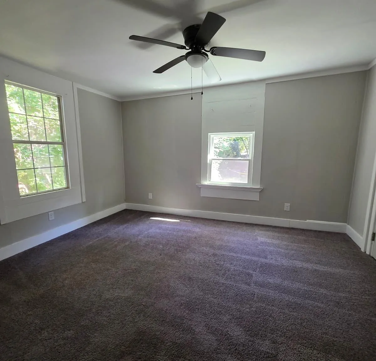 2 bed, 1.0 bath, $1,000 — Photo 2