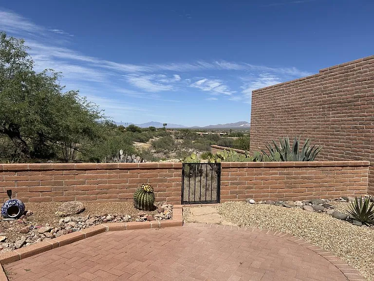 1230 W Camino Del Pato — Photo 15