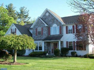 18 Hill Rd, Ivyland, PA 18974