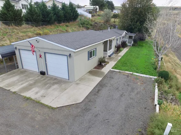 2223 S Slope Ln, Clarkston, WA 99403