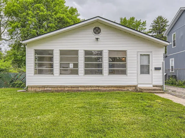 2357 Argyle Dr, Columbus, OH 43219