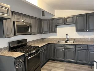 15563 Louise St, Victorville, CA 92395