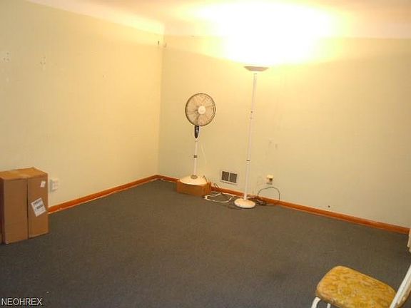 2nd image of 2902 Dellwood Dr