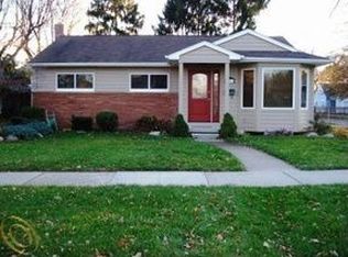702 Midland Blvd, Royal Oak, MI 48073