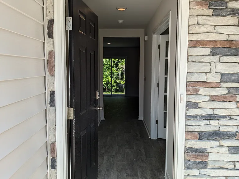 6025 Howth Way — Photo 6