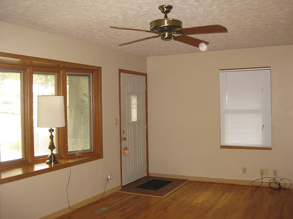 2nd image of 2025 N 57th St