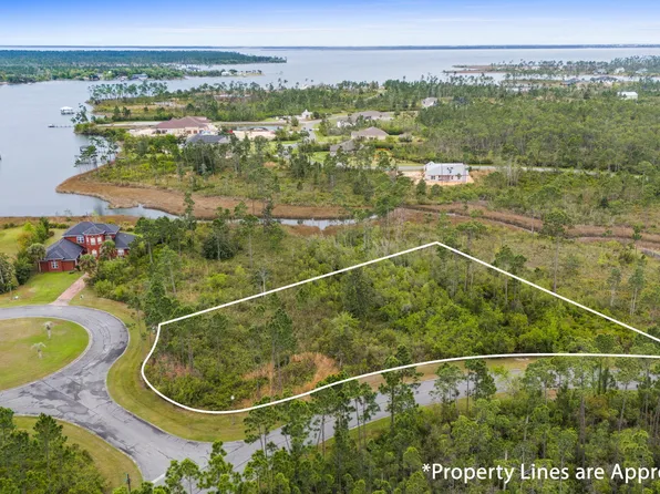 600 Reef Ct, Panama City, FL 32404