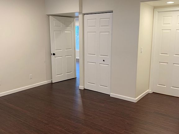 5th image of 4740 Hillcrest Ave #B