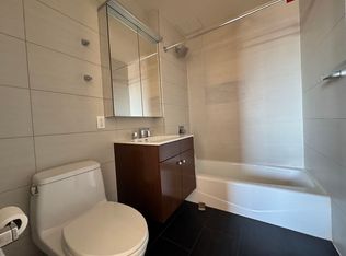 4235 Main St #8-J, Flushing, NY 11355