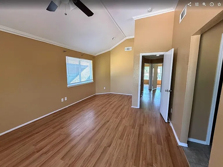 10307 Linecamp Dr — Photo 10