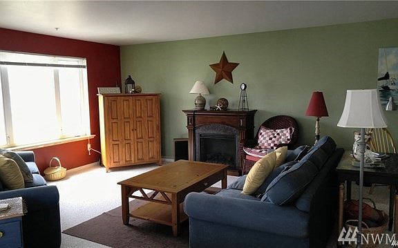 4th image of 1600 W Ocean Ave #421