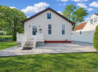 112 E Arlee Ave, Saint Louis, MO 63125