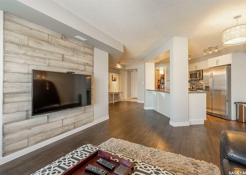 1st image of 5301 Universal Cres #214
