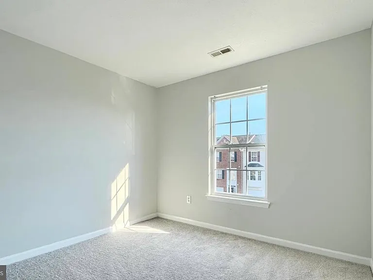 9863 Decatur Rd — Photo 28