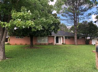 2012 W Locust St, Durant, OK 74701