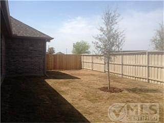4th image of 3031 Lakefield Dr