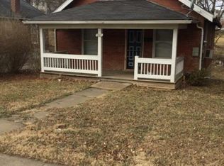808 Monroe St, Jefferson City, MO 65101