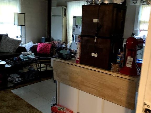 3rd image of 49 Plymouth St APT 3