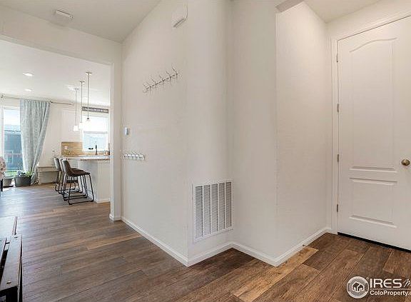 5th image of 12858 Creekwood St
